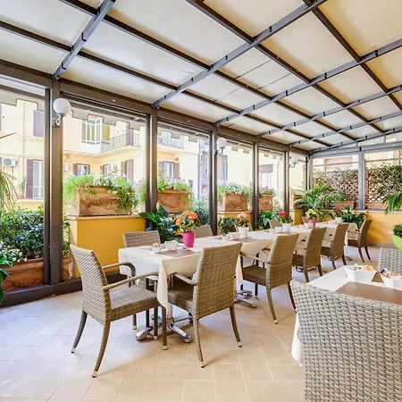 Cellini Hotell