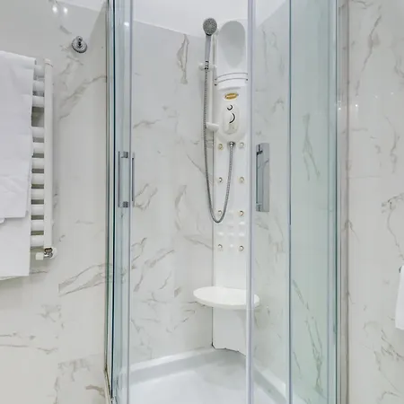 Cellini Hotell