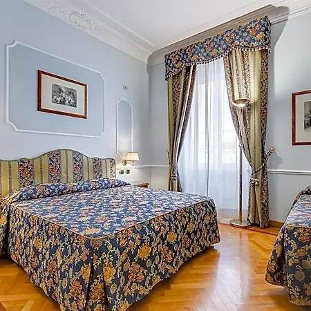 Cellini Hotel