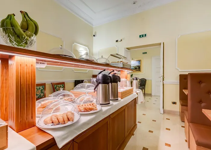 ホテル Cellini 3*