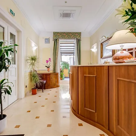Hotel Cellini 3*